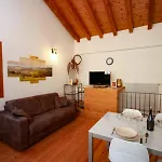 Domus Jessica Apartamento Campea